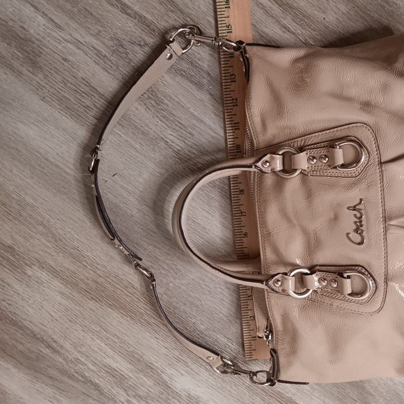 COACH project patent Leather cream Ashley F15455, 2011 millennial purse - Picture 14 of 16